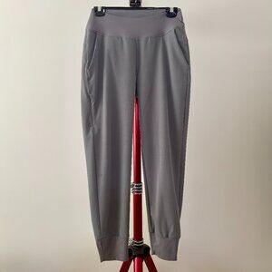 Patagonia Happy Hike Studio Pants in Noble Grey size XS (orig $99)